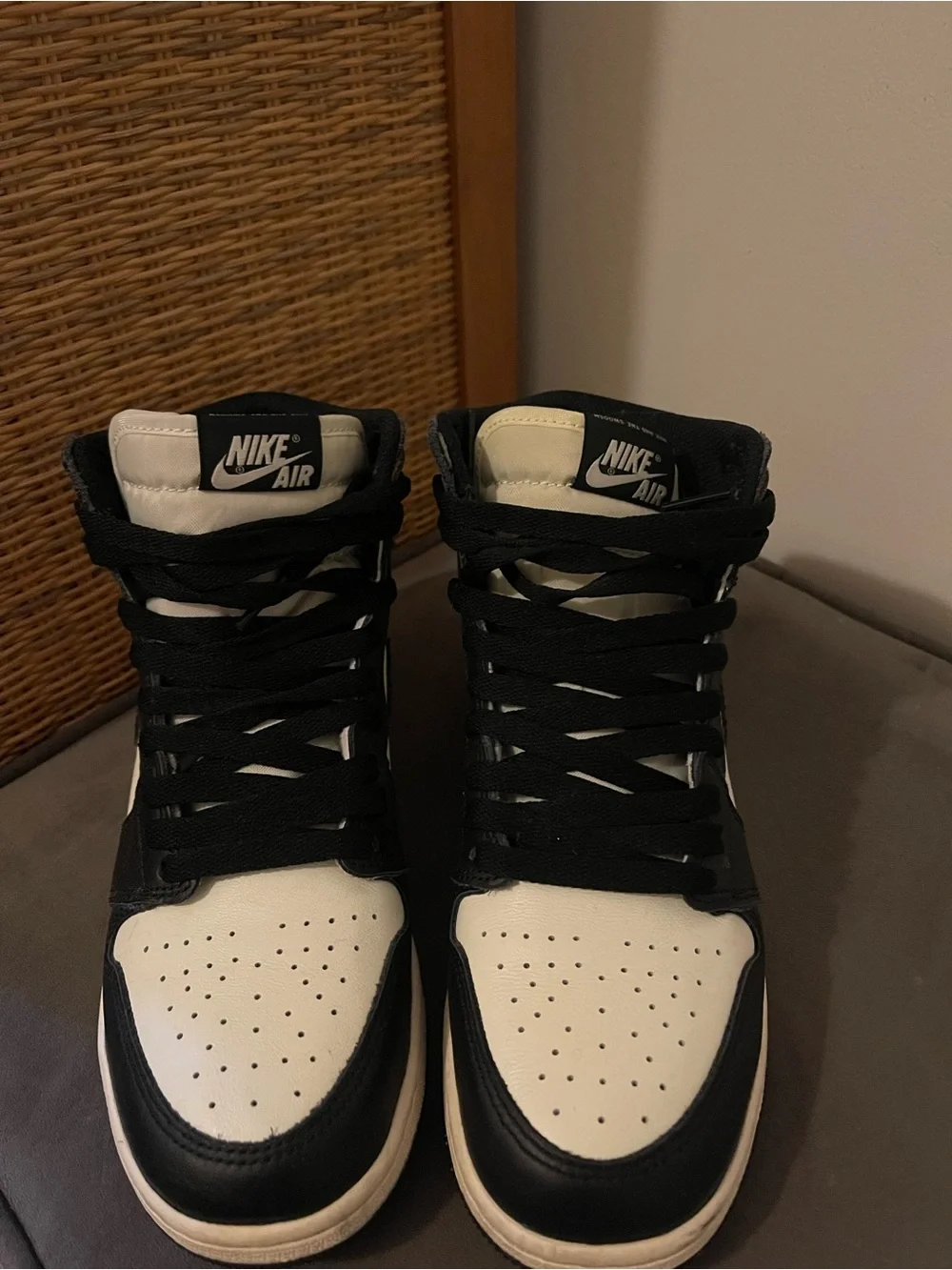 Air Jordan 1 Retro High OG GS Dark Mocha